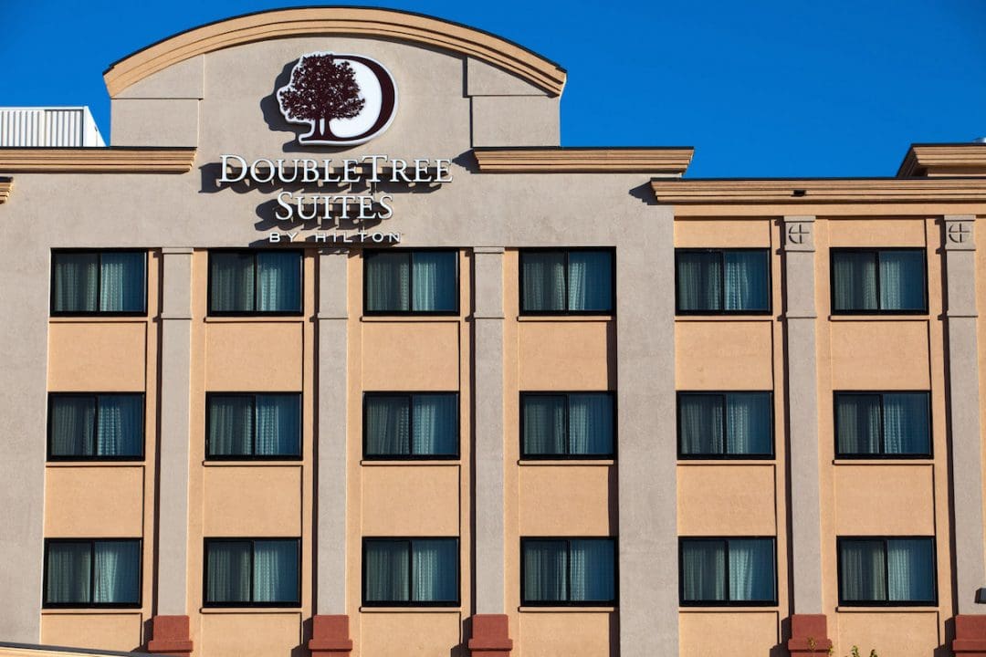 DOUBLETREE SUITES Arkansas Glass and Mirror